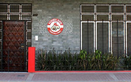 Flying Dog Hostel Iquitos Exterior foto